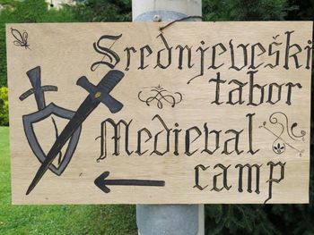 Grajski park gosti srednjeveški tabor