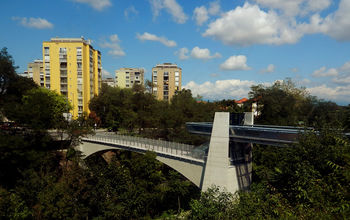 Prenovljena Gruberjeva brv