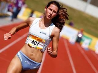 Maja Pogorevc in Urška Doberšek udeleženki mednarodnih atletskih tekmovanj pod okriljem Mednarodnega olimpijskega komiteja in IAAF