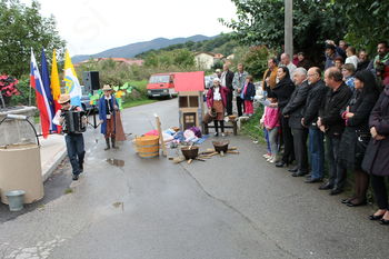 Dogodek ob vodnjaku v Biljah