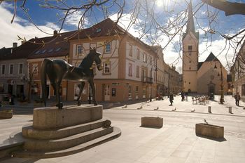 Turistične nočitve v Slovenj Gradcu