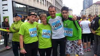 Maratonci tečemo častni krog ali S tekom nad stigmo