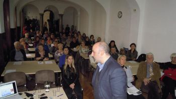 Med slovensko in italijansko kulturo