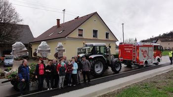 "Pa se sliš′, pa se sliš′ od svet′ga Martina zvon"