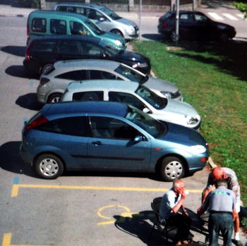 Tudi tako se prevažajo naokrog