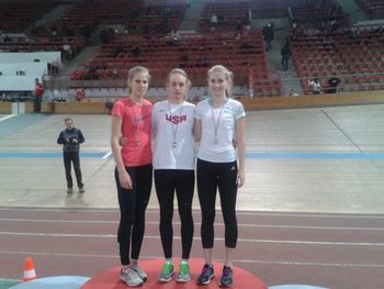 Zlata in srebrna medalja na prvenstvu Slovenije v atletiki v dvorani. Zlata in srebrna medalja na prvenstvu Slovenije v atletiki v dvorani.