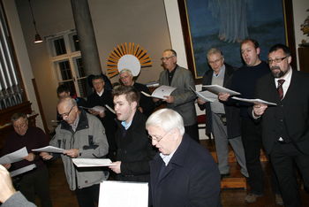 Po Plečnikovih cerkvah Po Plečnikovih cerkvah