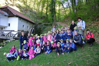 Člani Univerze za tretje življenjsko obdobje na MOCIS-u tudi filozofirajo