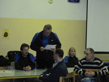 načelnik vodnikov Danilo Goljat  poroča o delu vodnikov