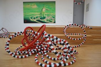 Uroš Weinberger: Displaced world, deplasiran svet.