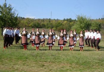 Folklorna skupina Jonce Hristovski, Makedonija