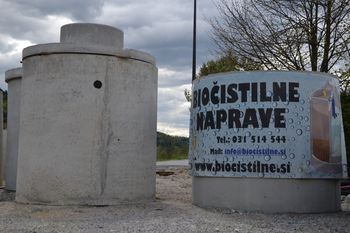  Na Lesnem Brdu postavili že enajst bioloških čistilnih naprav