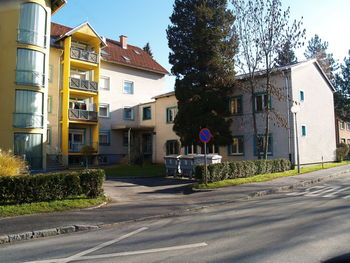 MEJNIKI V ŽIVLJENJU