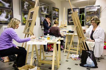 V Galeriji Barje se zaključuje tečaj likovnikov