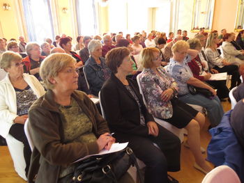 Usposabljanje za aktivno sodelovanje in neodvisno življenje invalidov
