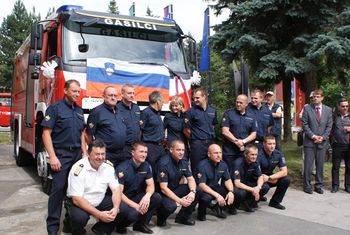 Prevzema novega gasilskega vozila AC 8000l