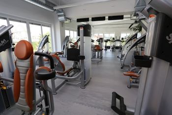 Ugodnosti v Fitnes centru Optimum