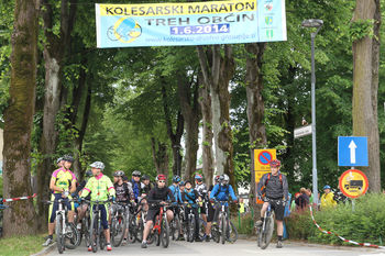 Čez 800 kolesarjev na maratonu treh občin