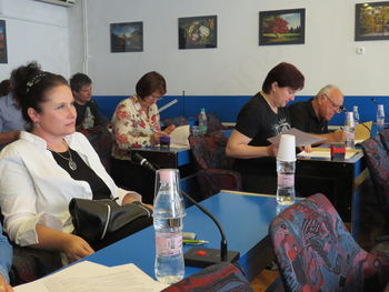 TRŽIŠKI GOSPODARSTVENIKI POZDRAVLJAJO OBČINSKO STIMULACIJO TRŽIŠKI GOSPODARSTVENIKI POZDRAVLJAJO OBČINSKO STIMULACIJO