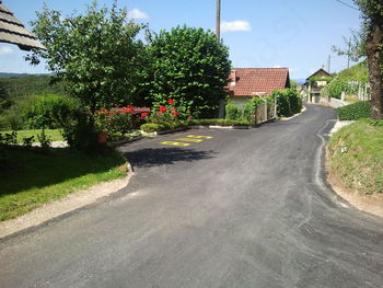 KONČANA PREPLASTITEV JAVNE POTI SKOZI GRADIŠČE