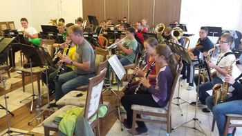 Mladinski pihalni orkester na Treh Kraljih
