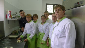 Po strokovno znanje v Gastuž