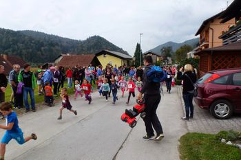 V Krašnji pojedli približno 1000 krofov