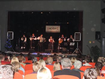 Božično-novoletni koncert Glasbenega centra Rošer 