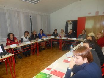Naj obleka pove več kot 1000 besed Naj obleka pove več kot 1000 besed