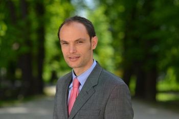 »Moja naloga je, da sem glas primestnih občin v parlamentu«