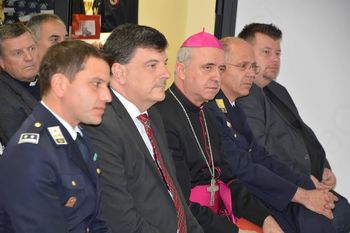 Slavnostni občni zbor PGD Grosuplje ob prevzemu in blagoslovu prenovljenih prostorov