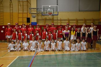 Plesna predstava za dobrodošlico pomladi