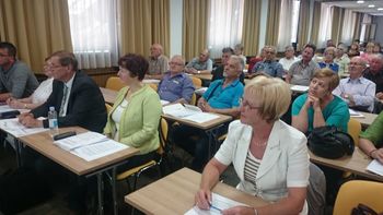 Usposabljanje za aktivno sodelovanje in neodvisno življenje invalidov
