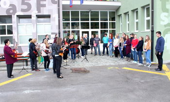 DAN LJUBEZNI DAN LJUBEZNI