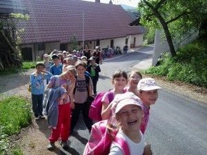 Prvošolci na Kurenu