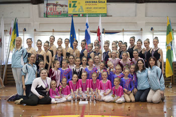 Uspešen zaključek državnega prvenstva za Športni twirling klub Deskle