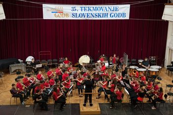 MLADINSKI PIHALNI ORKESTER GLASBENE ŠOLE RADOVLJICE SREBRN 