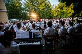 Pihalni orkester železarjev Ravne in Alen Nižetić Pihalni orkester železarjev Ravne in Alen Nižetić