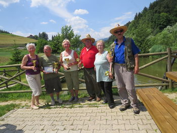 Ribiško tekmovanje članic in članov Društva invalidov Slovenj Gradec v ribolovu s plovcem za pokal 2015 Ribiško tekmovanje članic in članov Društva invalidov Slovenj Gradec v ribolovu s plovcem za pokal 2015