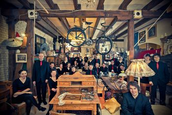 Koncert Molto cantabile in Komorni zbor Ave
