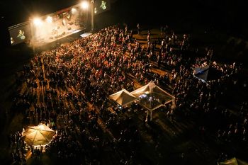 Na KKŠ Summer FEST-u norela deset tisoč glava množica