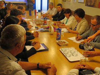 Ministrica za kulturo pohvalila prizadevanja za obnovo kompleksa BPT in celovite ureditve Taborišča Ljubelj