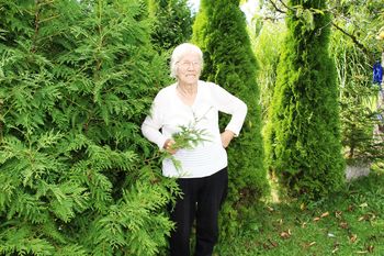 90 let Ivanke Hostinger iz Prevoj