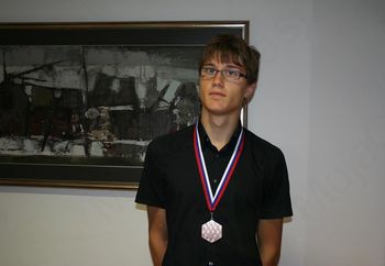 Gimnazijec Domen Vreš osvojil bron na Srednjeevropski matematični olimpijadi