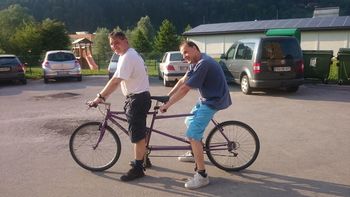Tudi slepi aktivno kolesarijo