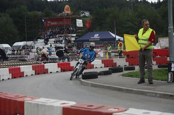 340 krogov v šestih urah