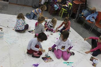Bernekerjeva ustvarjalnica - Hišica iz kartona Bernekerjeva ustvarjalnica - Hišica iz kartona