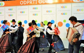 Borovničani so zavzeli oder Cankarjevega doma v Ljubljani