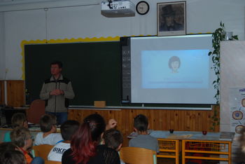 TEDEN OTROKA V KRMELJU TEDEN OTROKA V KRMELJU