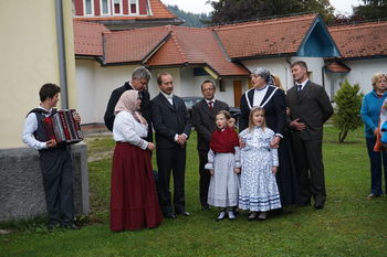 5. TRGATEV MEŽIŠKEGA GROZDA